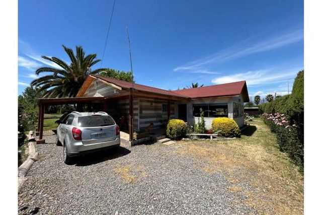 Se vende parcela amoblada en Paine