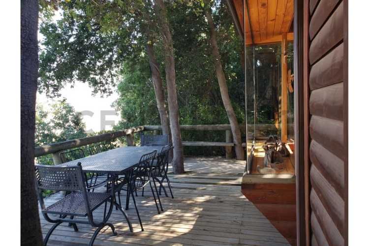 Se vende casa tipo sureño a orilla Laguna Aculeo