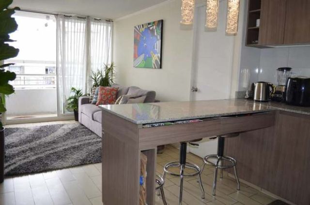 LIRA COMO NUEVO EST Y BOD