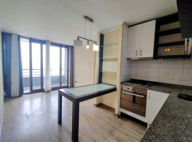 PLAZA SAN ISIDRO EST Y BODEGA.