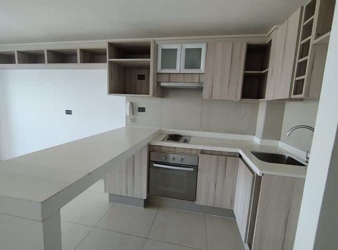 IRARRAZAVAL, ESTUDIO