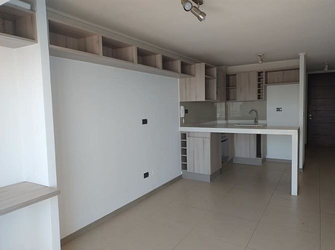 IRARRAZAVAL, ESTUDIO