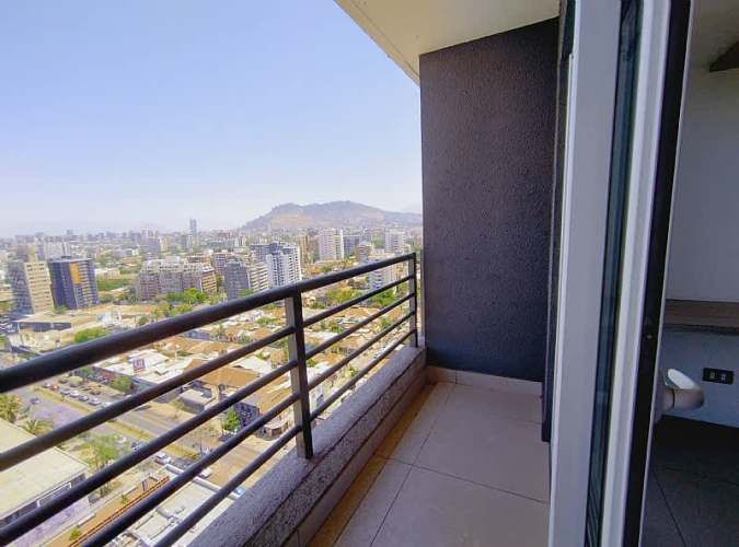 IRARRAZAVAL, ESTUDIO