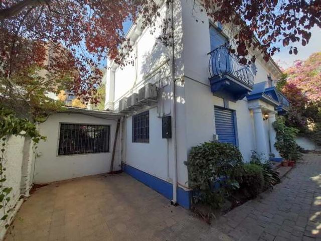 CASA HERNÁN CORTÉS