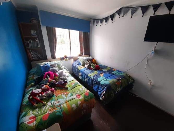 HERMOSA CASA METRO LO VIAL CON PISCINA