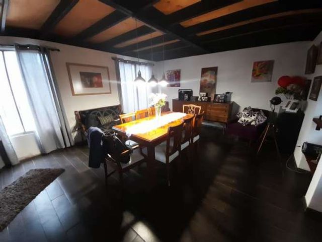 HERMOSA CASA METRO LO VIAL CON PISCINA