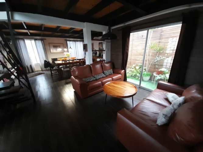 HERMOSA CASA METRO LO VIAL CON PISCINA