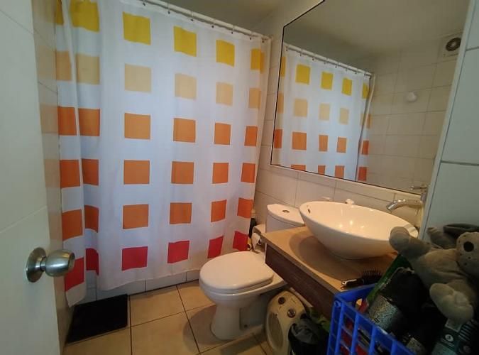 JULIO PRADO, CON EST Y BODEGA