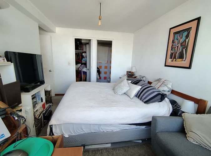 JULIO PRADO, CON EST Y BODEGA