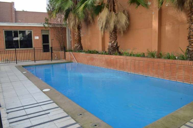 METRO REPUBLICA, IMPECABLE