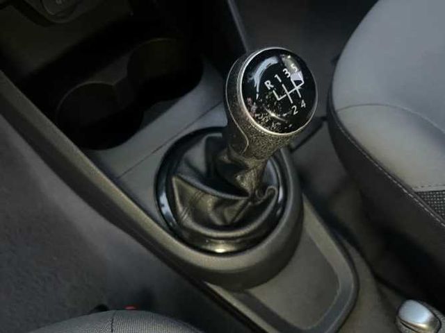 VOLKSWAGEN GOL NUEVO GOL TRENDLINE 1.6 - 2019 | 81