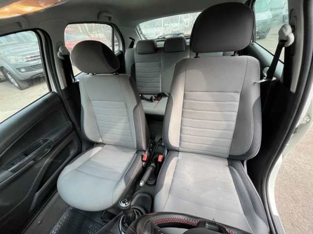 VOLKSWAGEN GOL NUEVO GOL TRENDLINE 1.6 - 2019 | 81