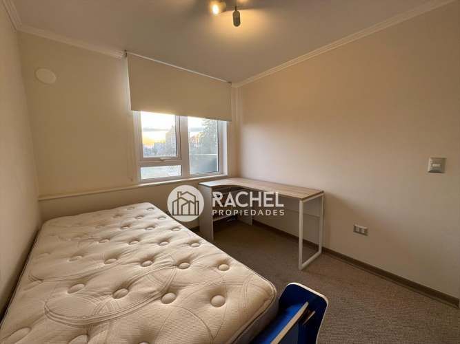 EN VENTA LUMINOSO DEPARTAMENTO EDIFICIO SAN MARTIN