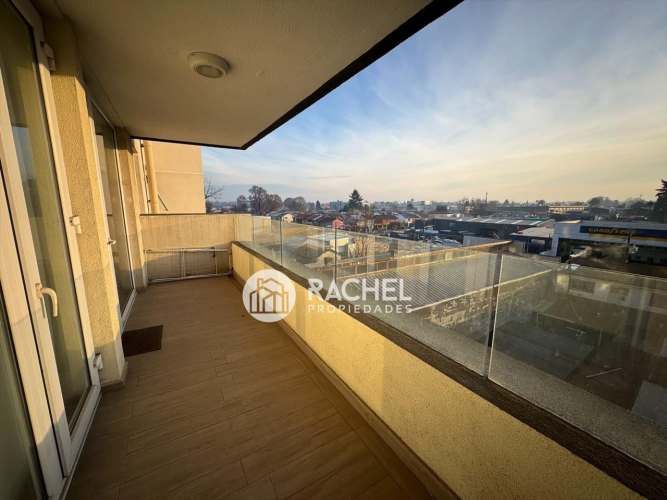 EN VENTA LUMINOSO DEPARTAMENTO EDIFICIO SAN MARTIN