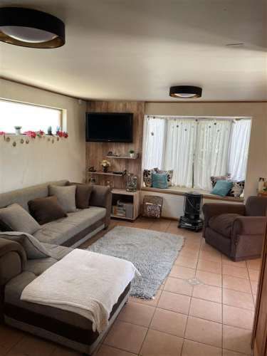 CASA Villa los Jardines