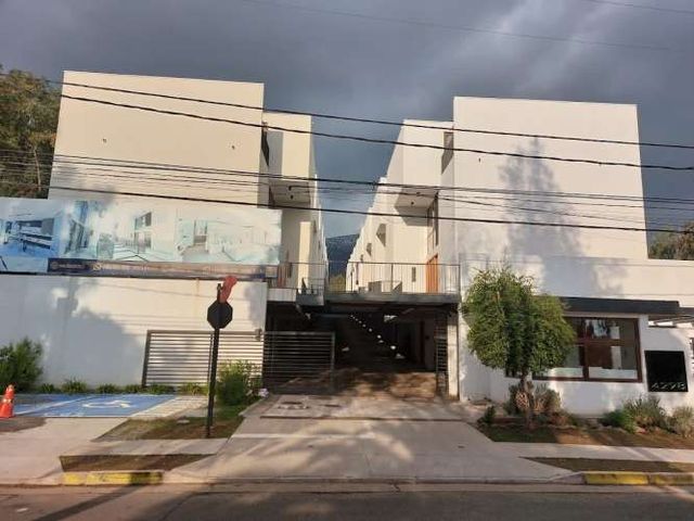 Excelente casa en Condominio en Las Pircas