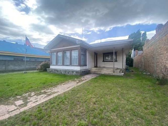 CASA Entre Eberhard y Bories