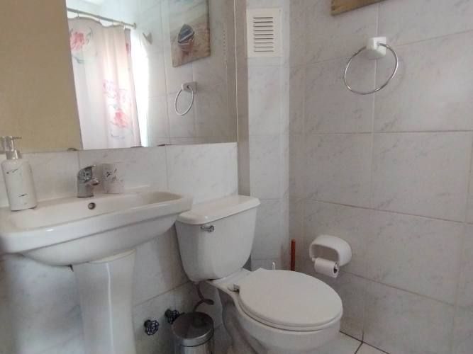 Casa con amplio terreno