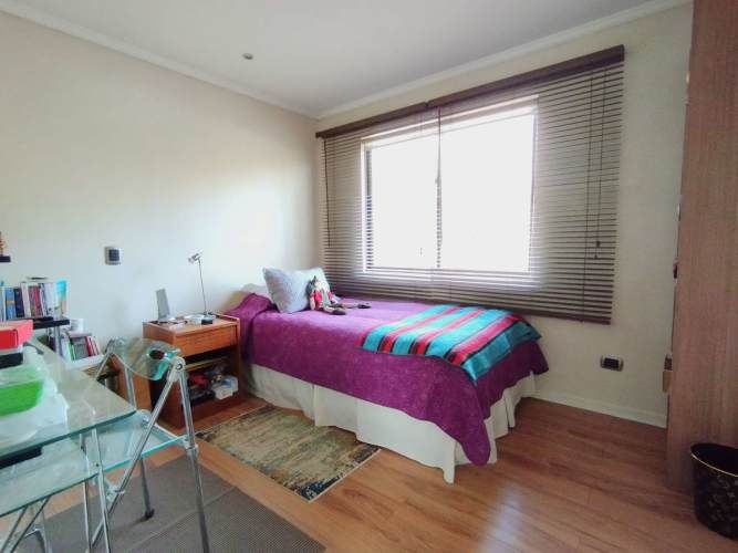 Casa con amplio terreno