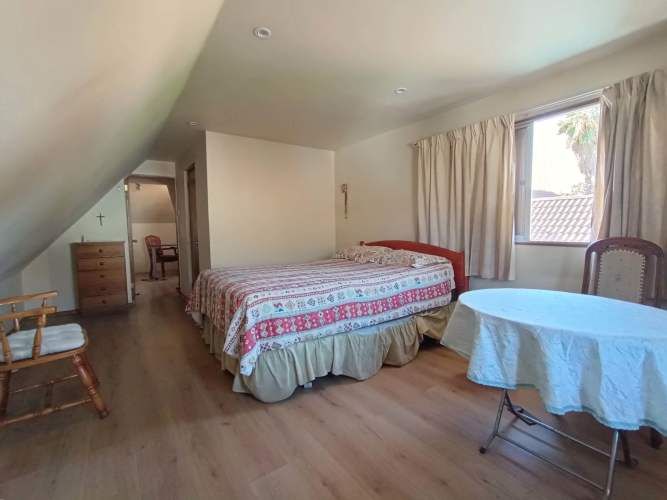 Casa ampliada en barrio tranquilo