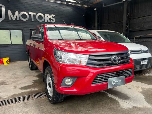 TOYOTA HILUX DX 4x4  2023