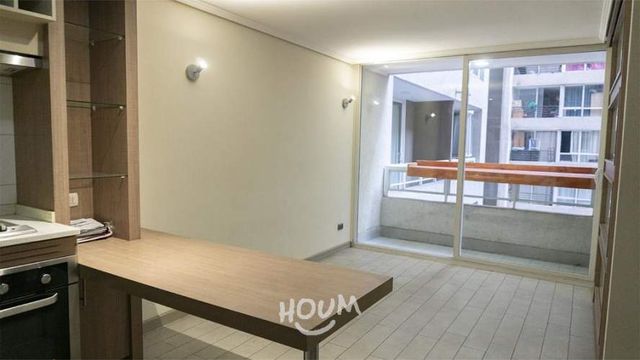 Departamento en Avenida María Rozas Velásquez