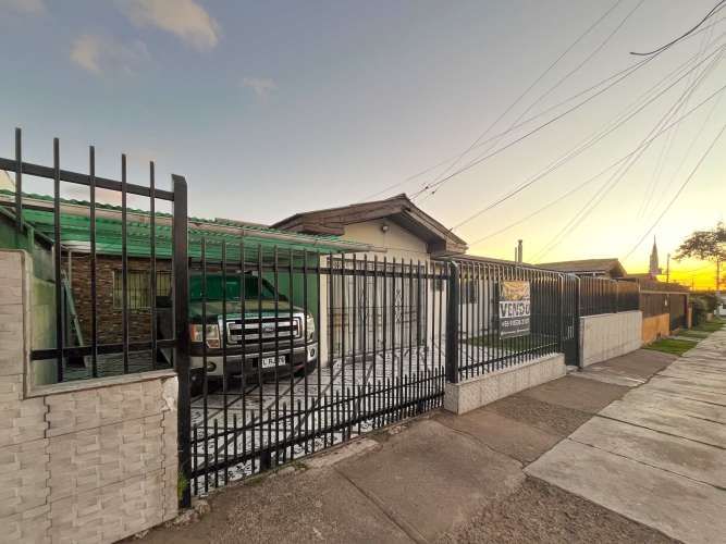 Casa en Venta a Pasos de Gabriel González Videla, La Serena.