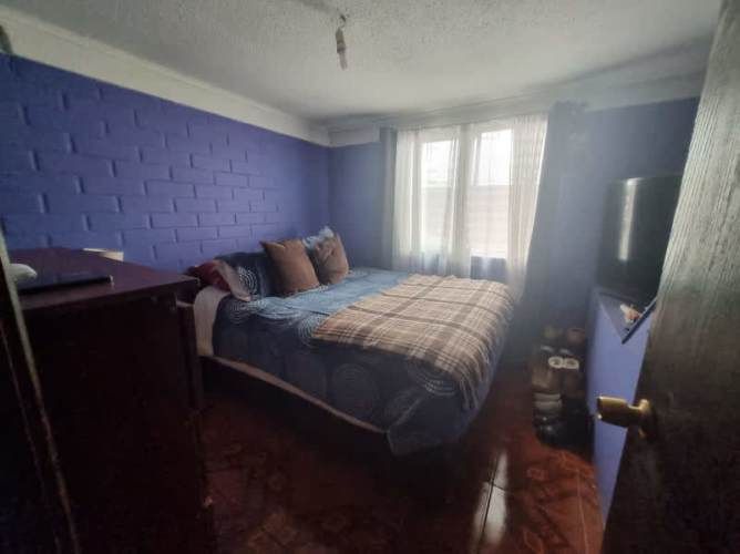 Casa solida de 2 pisos, 2 dormitorios, Peñaflor