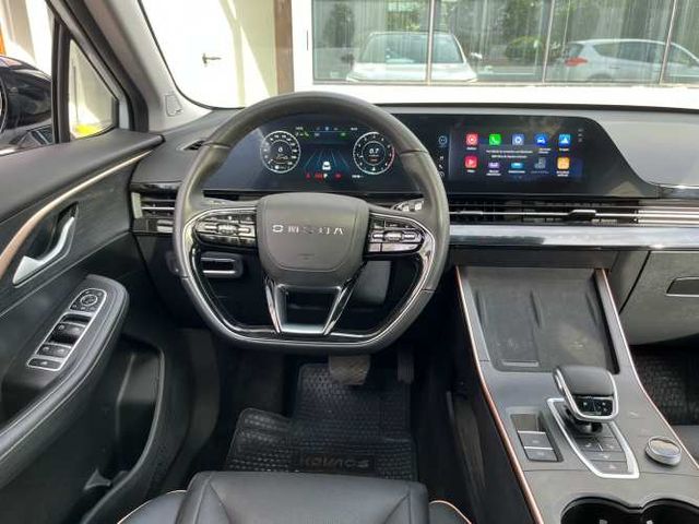 Omoda C5 Luxury 1.5T Luxury CVT (2025)