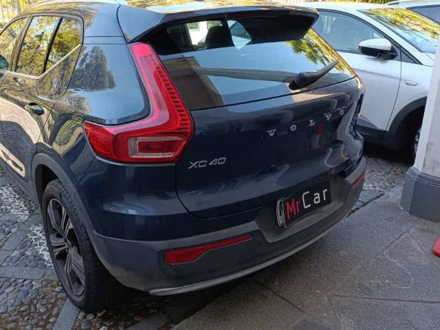 VOLVO XC40 2022
