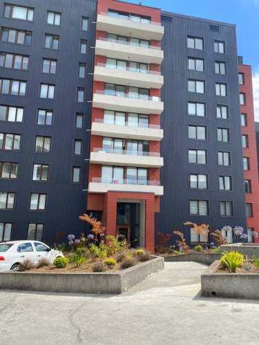 SE VENDE  DEPARTAMENTO CON PATIO ISLA TEJA