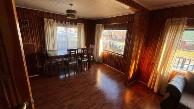 AMPLIA CASA FAMILIAR MAS DEPTO CON ENTRADA PROPIA