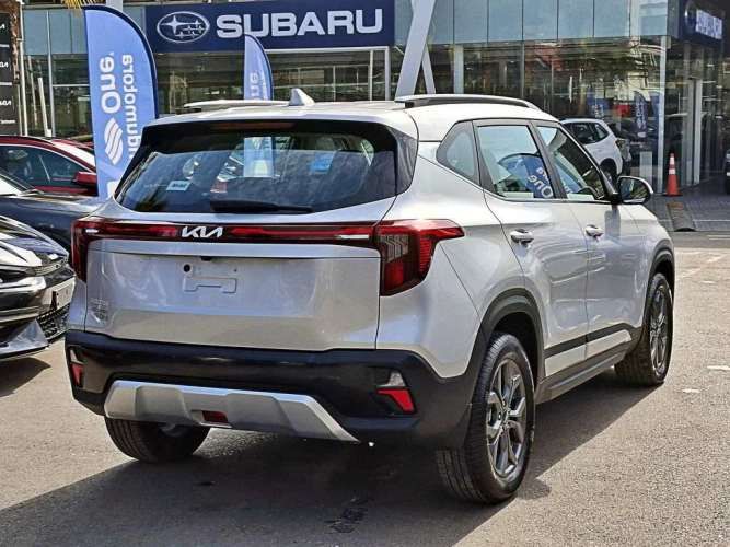 KIA SELTOS 2025