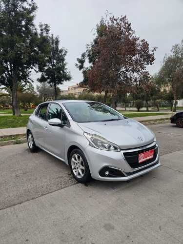 Peugeot 208 Active AT 2017