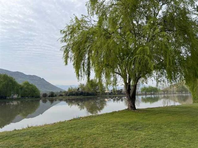 CASA Preciosa casa en condominio La Laguna, con acceso a gran laguna de uso recreativo
