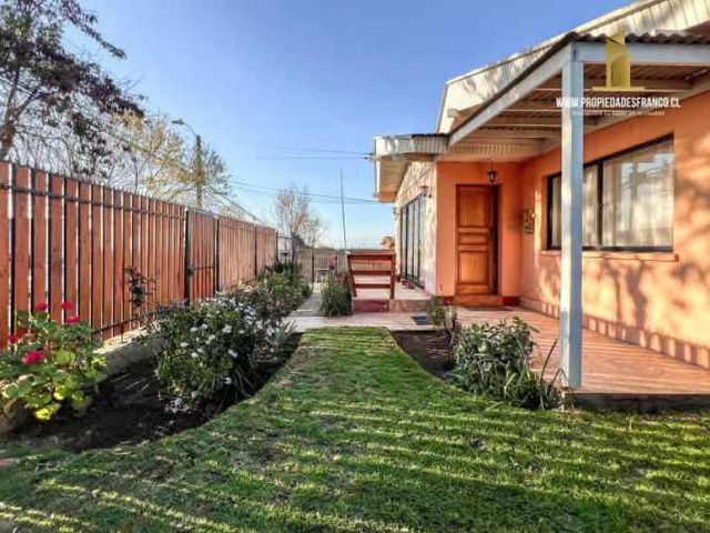 CONCON VENDE PROPIEDAD 3D 2B CON 4 CASAS EN SECTOR SEGURO