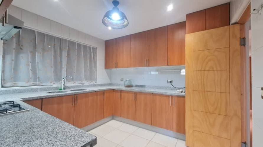 Casa AV MANUEL RODRIGUEZ