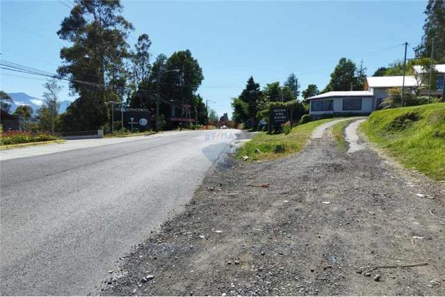 Pucon arrienda terreno comercial camino villarica