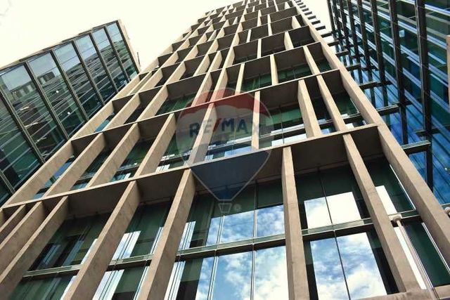 Exclusiva oficina venta última unidad disponible