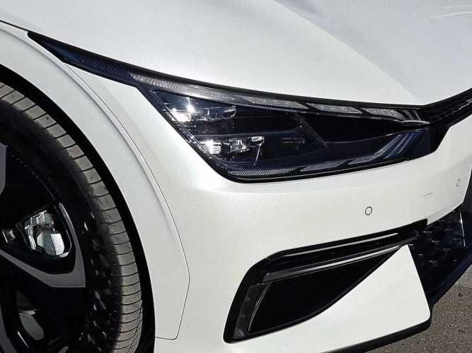 KIA EV6 2024