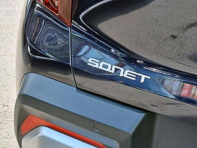 KIA SONET 2025