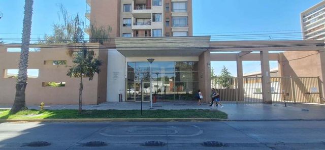 Excelente departamento en Portal de La Florida