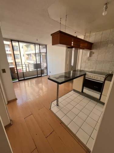 A DOS CUADRAS DE METRO P. OHIGGINS