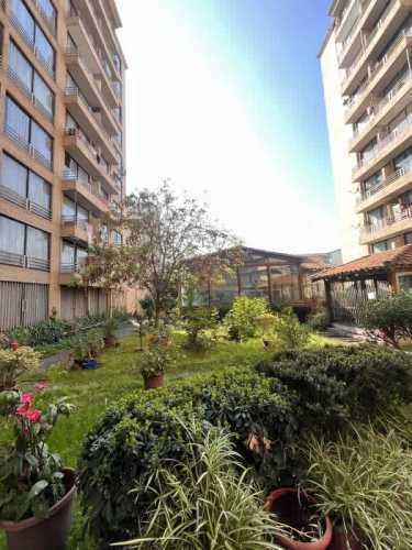 A DOS CUADRAS DE METRO P. OHIGGINS