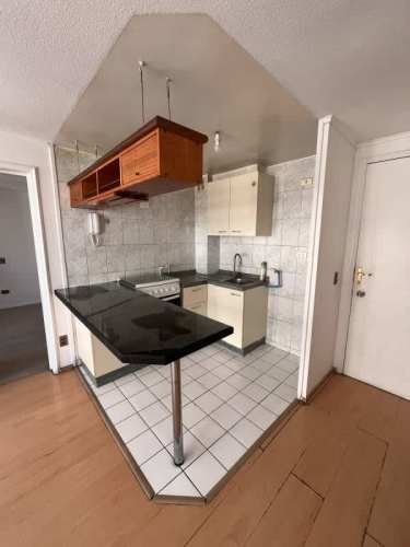 A DOS CUADRAS DE METRO P. OHIGGINS