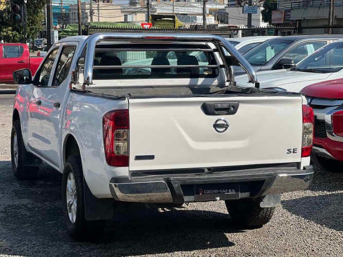 NISSAN NP300 2018 4X2 BLANCA
