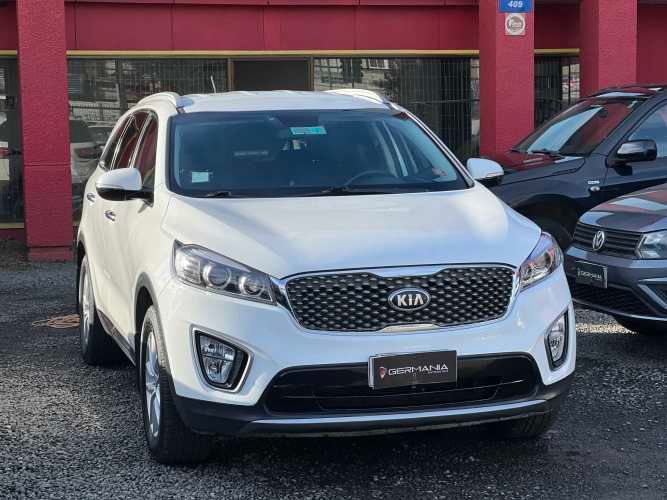 KIA SORENTO 2018 4X2 MT