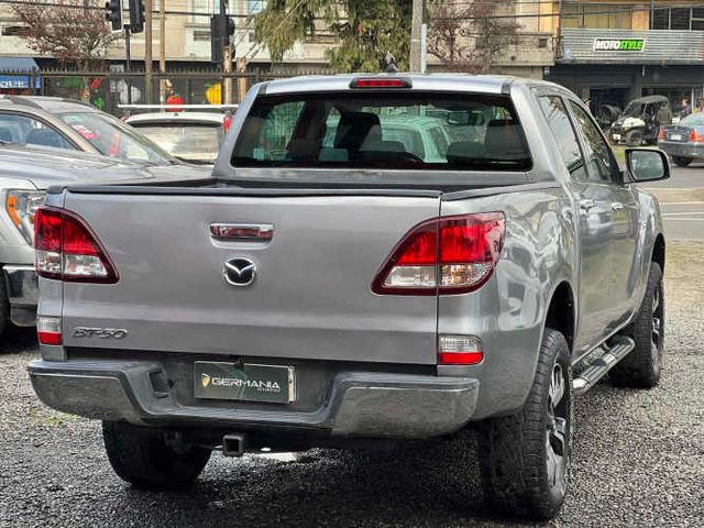 MAZDA BT50 AÑO 2019 4X4 GRIS PLATA MT