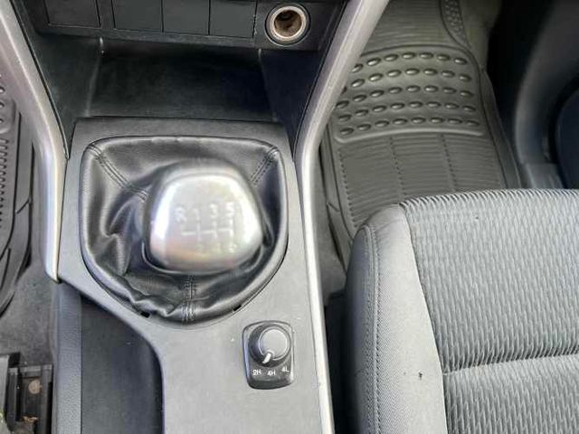 MAZDA BT50 AÑO 2019 4X4 GRIS PLATA MT