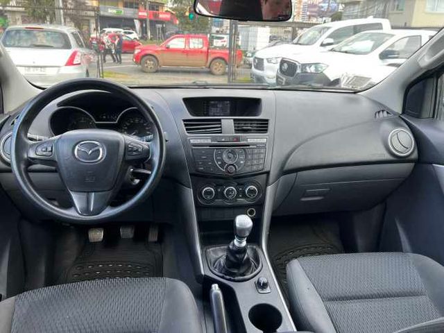MAZDA BT50 AÑO 2019 4X4 GRIS PLATA MT